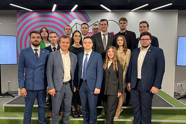 В центре внимания - молодежная политика